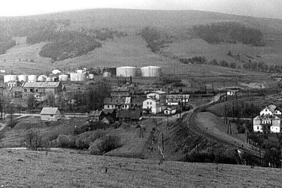 Obiekty rafineryjne po modernizacji, lata 30.